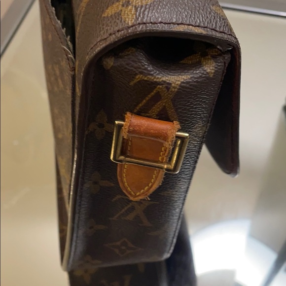 Louis Vuitton Sling Bag Gold Chains For Women